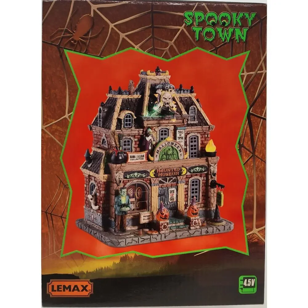 New! Lemax Spooky Town 2018 #85304 Halloween Haunted Museum Decor